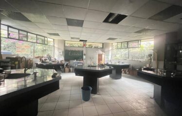 Venta de Edificio en El Pedregal De Atizapán, Atizapán De Zaragoza, Estado De México